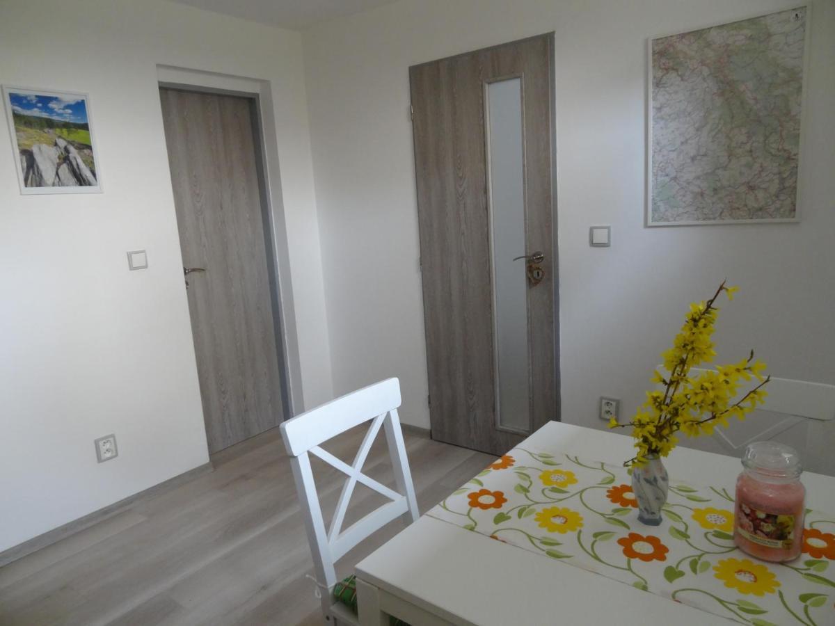Karovi Apartment